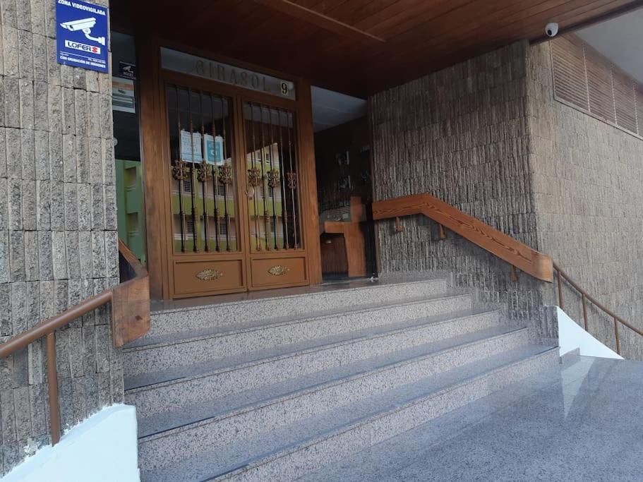 Beautiful Residential Apartment With Pool Benidorm Bagian luar foto