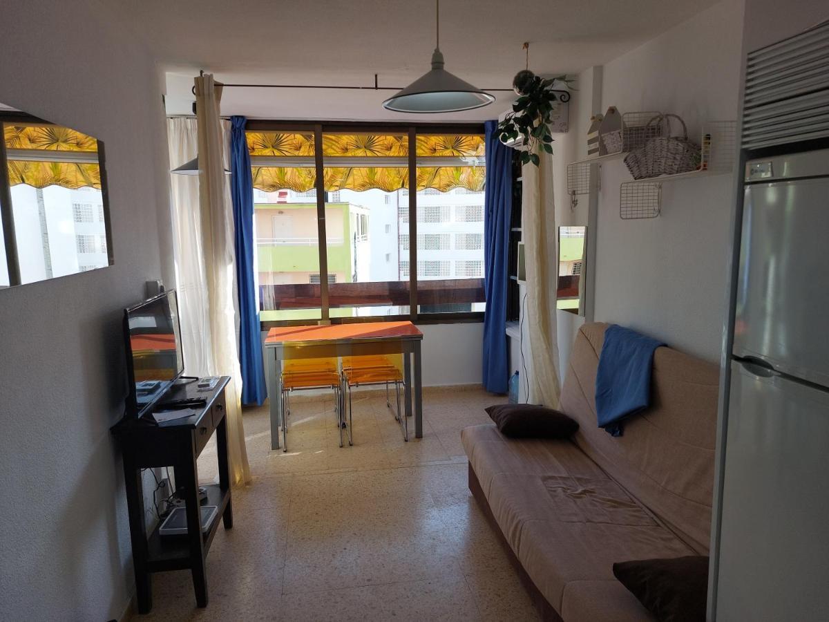 Beautiful Residential Apartment With Pool Benidorm Bagian luar foto