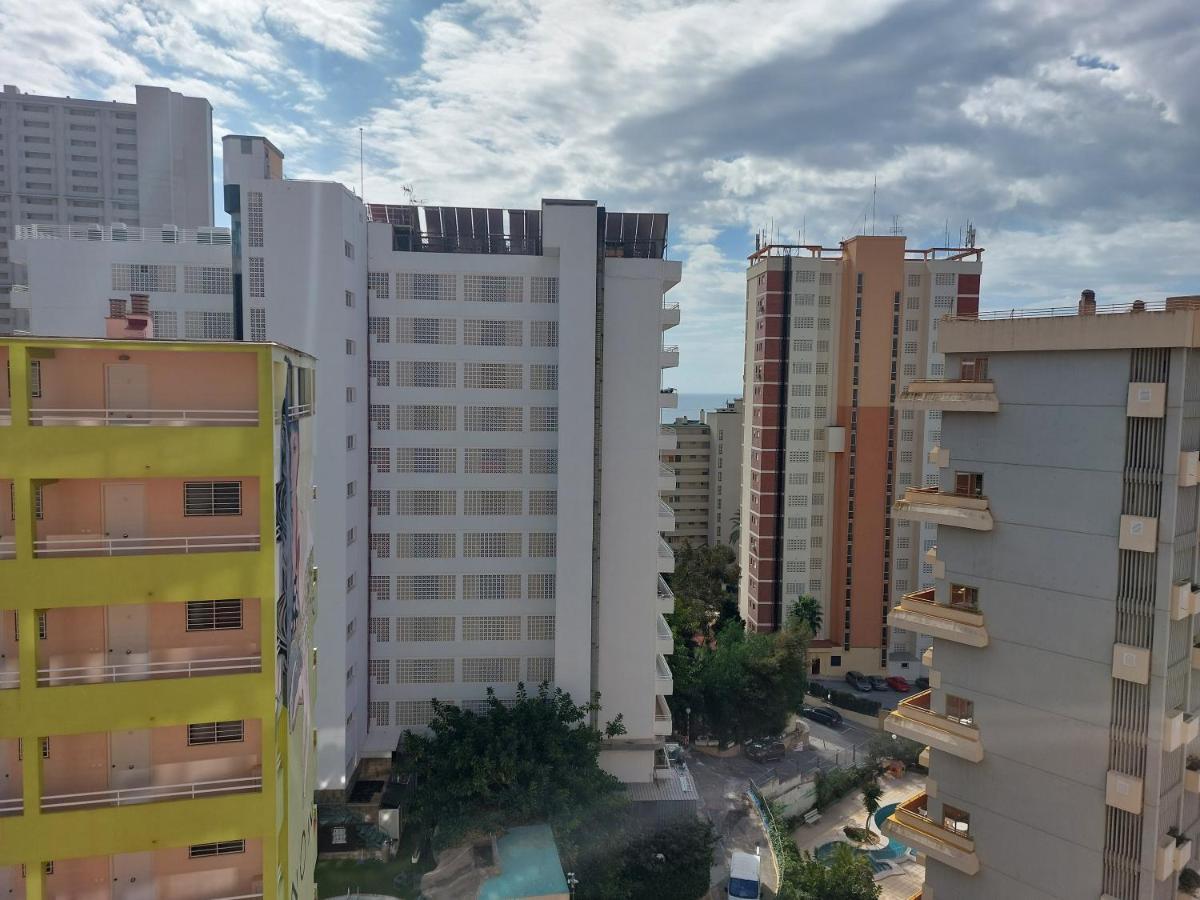 Beautiful Residential Apartment With Pool Benidorm Bagian luar foto